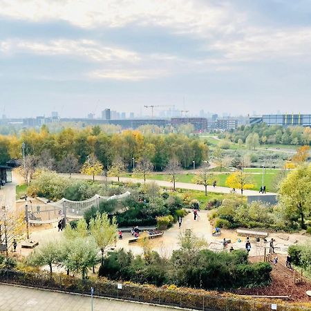 Panoramic Park And City Penthouses Retreat 런던 객실 사진