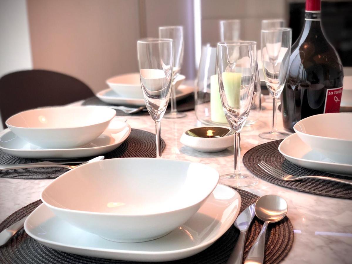 Panoramic Park And City Penthouses Retreat 런던 외부 사진
