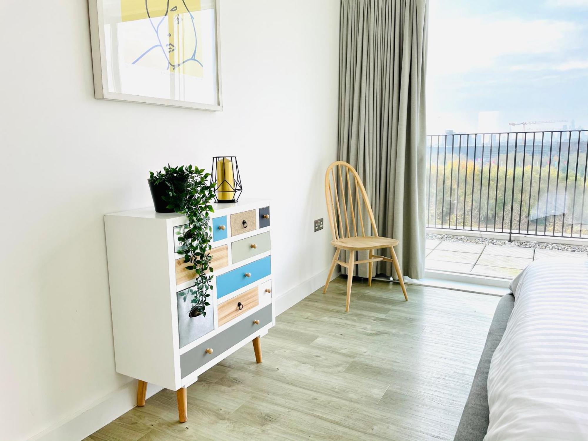 Panoramic Park And City Penthouses Retreat 런던 객실 사진
