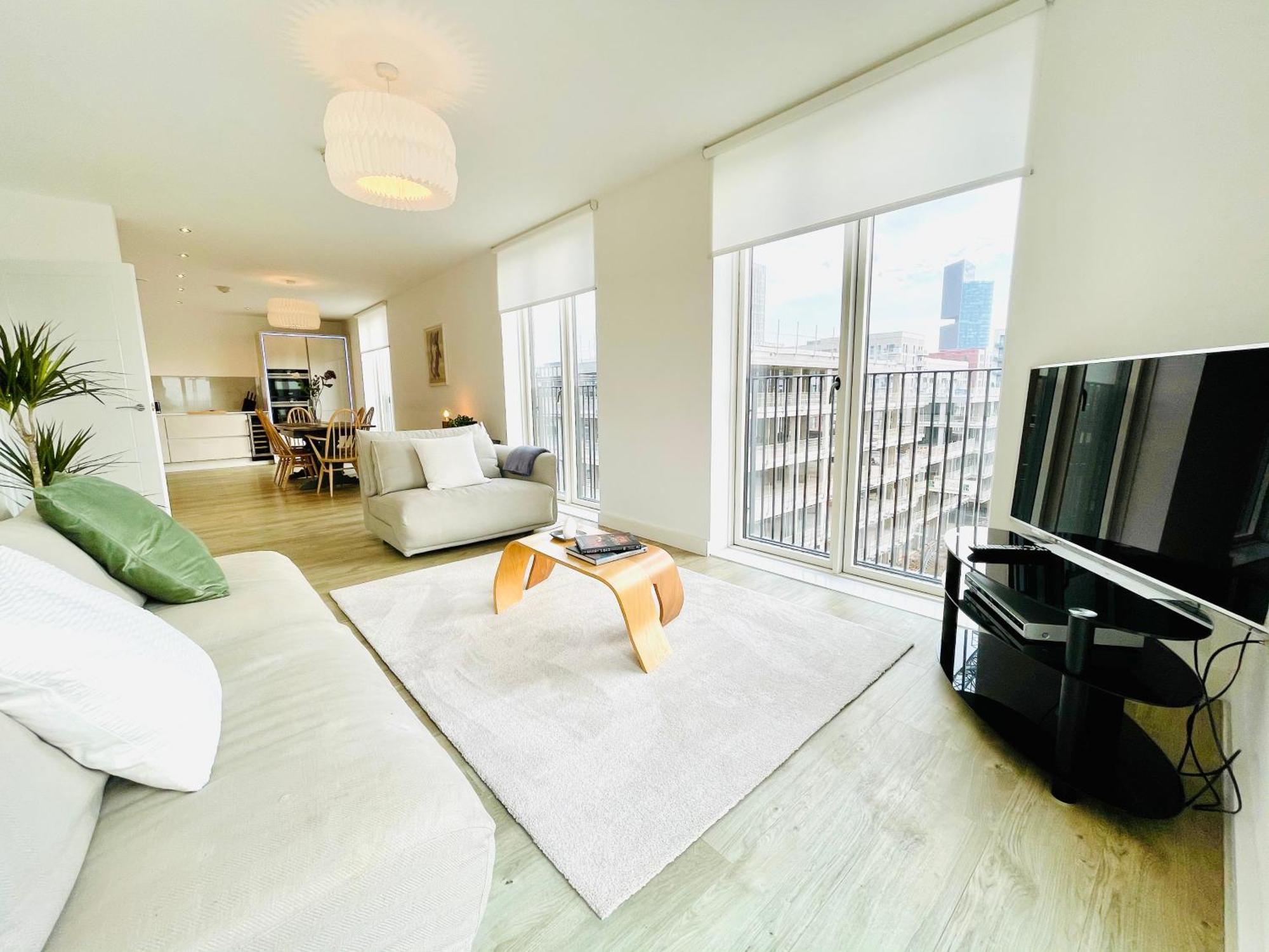 Panoramic Park And City Penthouses Retreat 런던 객실 사진